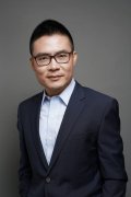 公司中国区CTO施和备沉点谈到了新兴手艺对于整